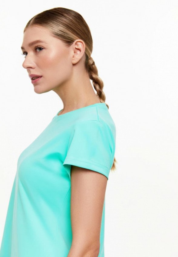 Футболка спортивная Fitbomb