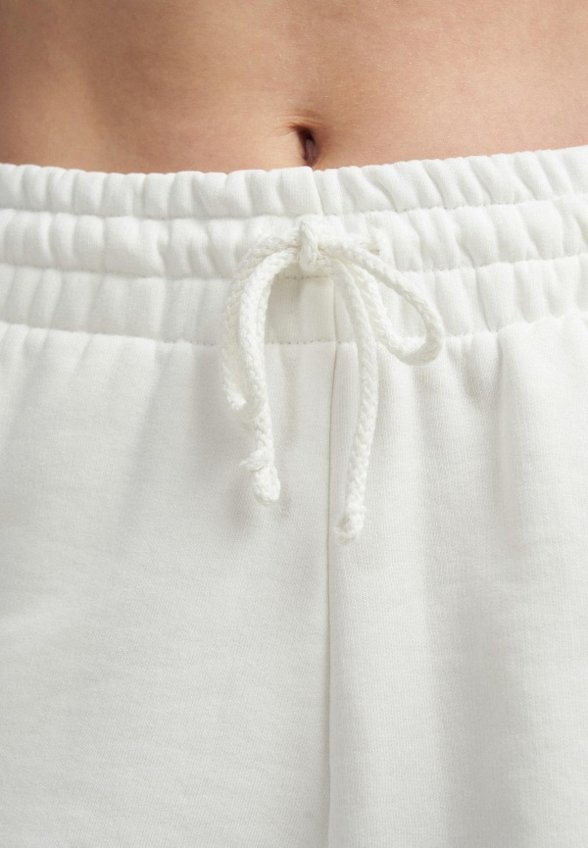 Шорты спортивные Твое