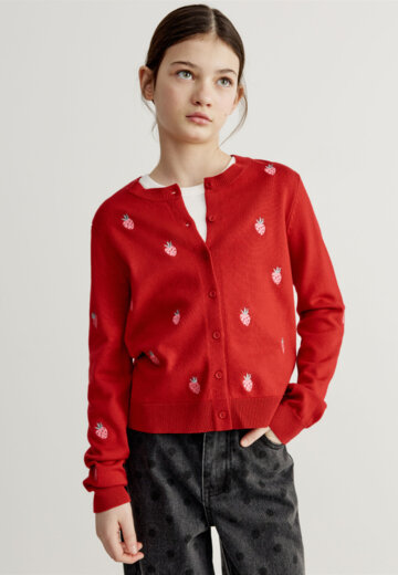 Кардиган с вышивкой для девочек