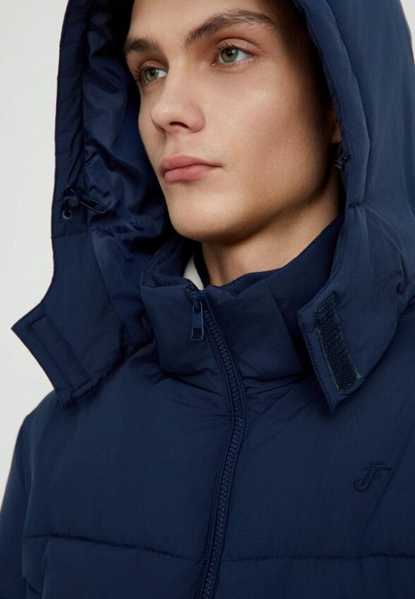 Пуховик Finn Flare