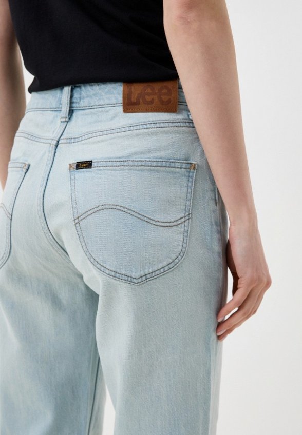 Джинсы Lee