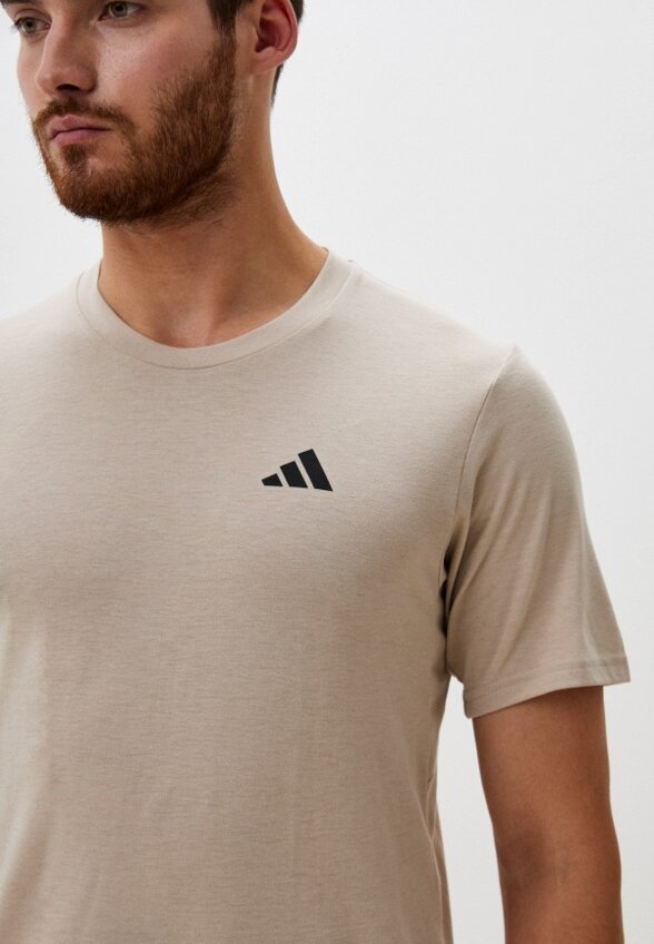 Футболка спортивная adidas