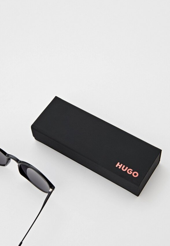 Очки солнцезащитные Hugo