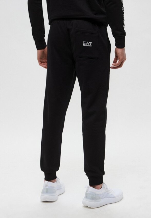 Брюки спортивные EA7