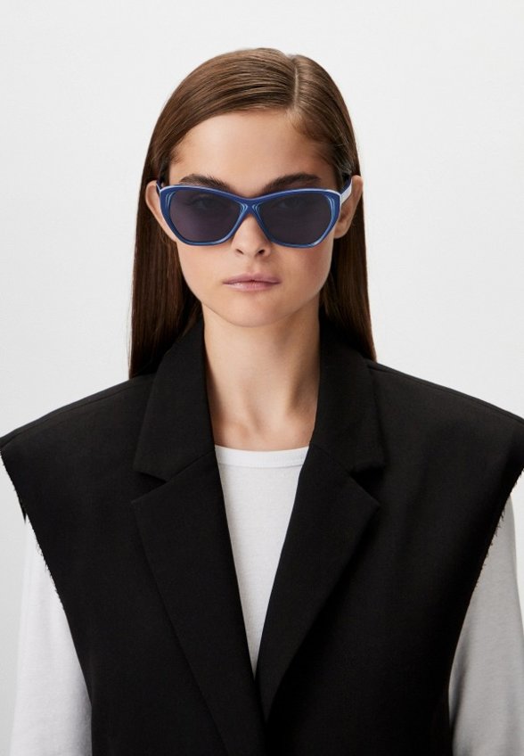 Очки солнцезащитные Karl Lagerfeld