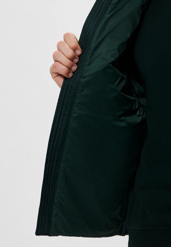 Жилет утепленный Boss