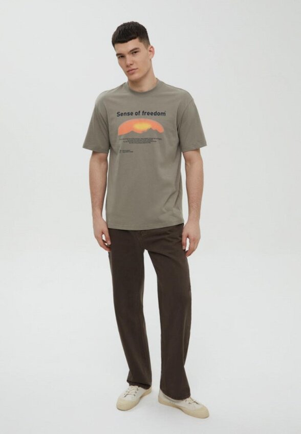 Футболка Finn Flare