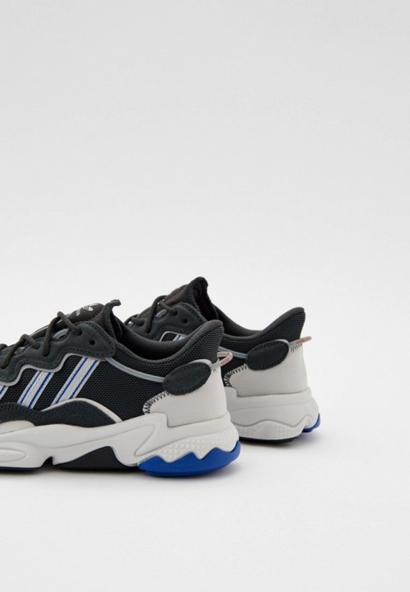 Кроссовки adidas Originals