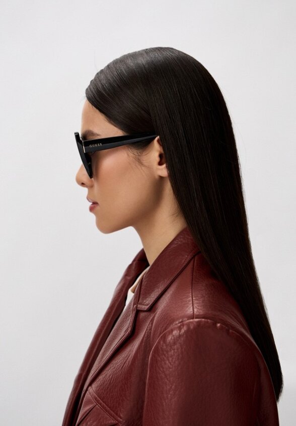 Очки солнцезащитные Guess