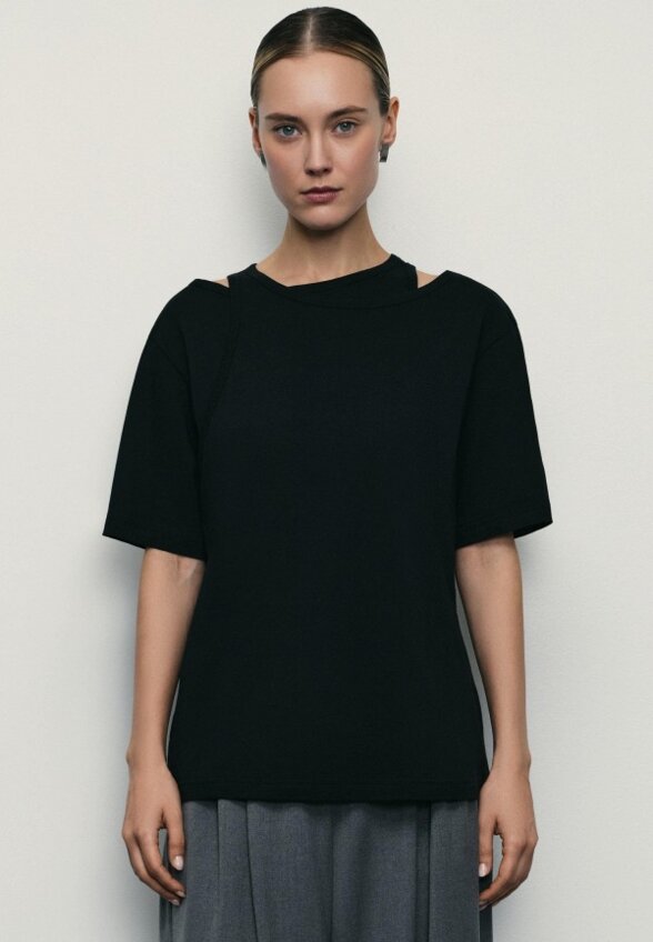 Футболка Zarina