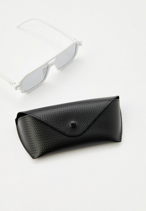 Очки солнцезащитные Bocciolo