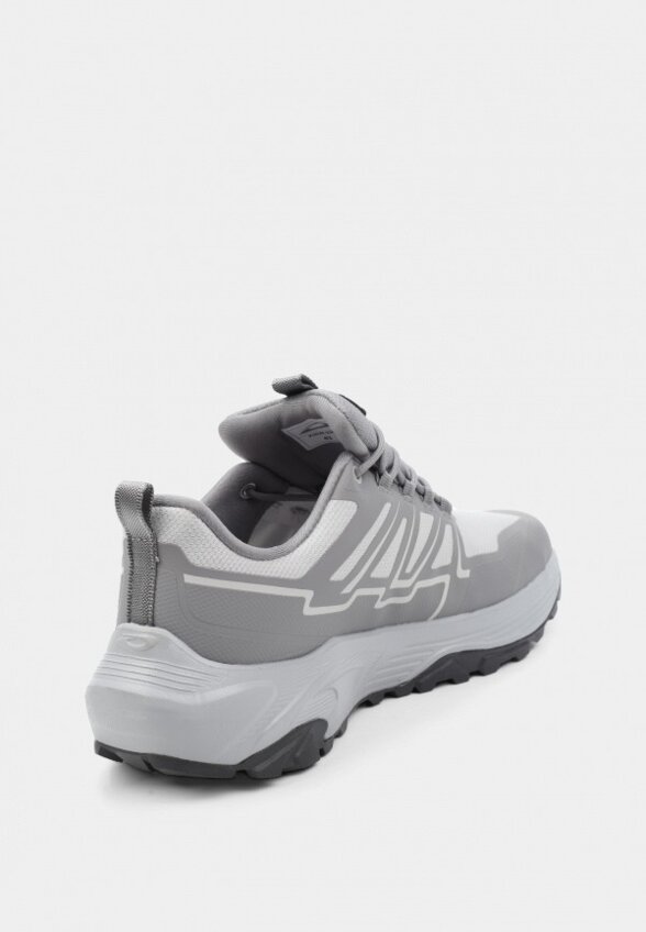 Кроссовки Kari