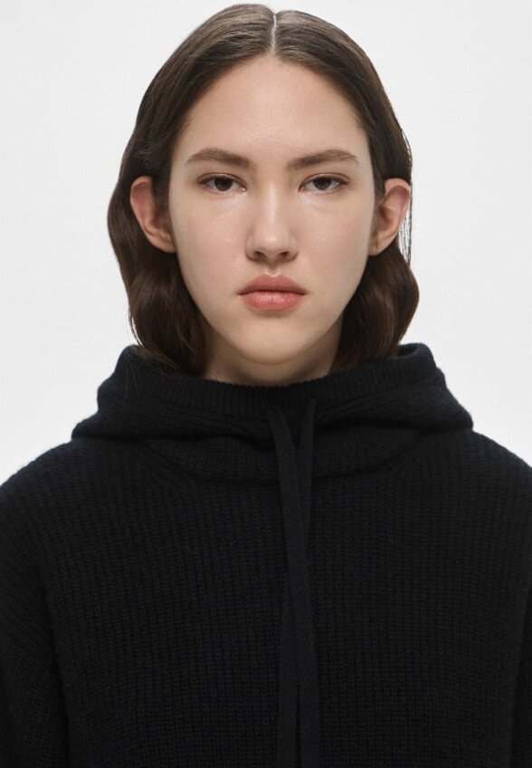 Джемпер Addicted