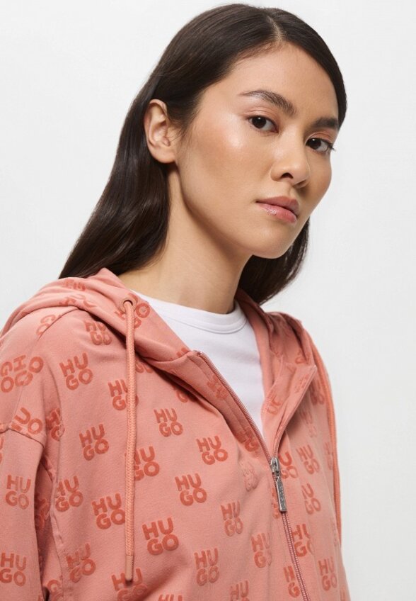 Толстовка Hugo