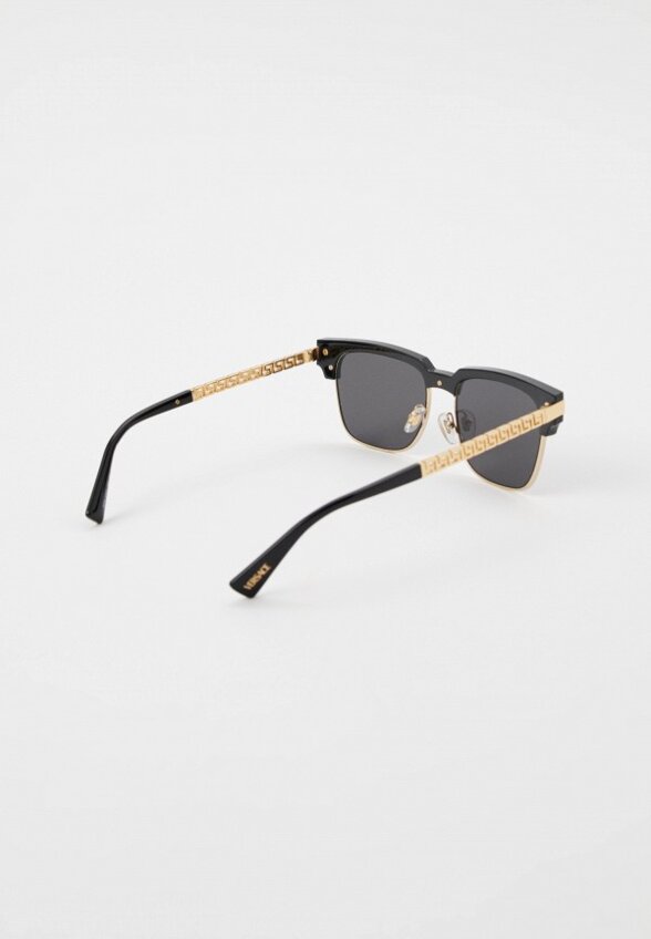 Очки солнцезащитные Versace