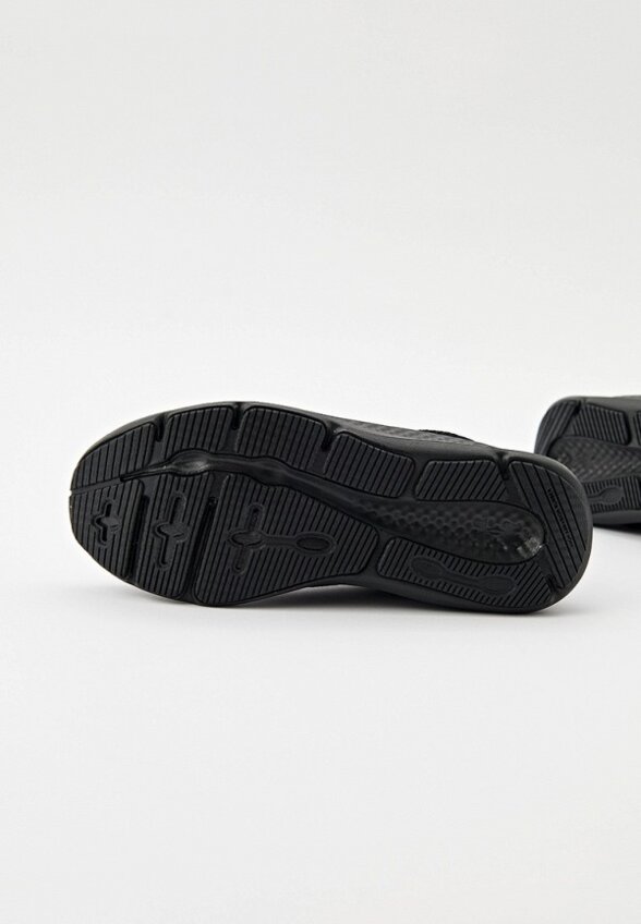 Кроссовки Under Armour