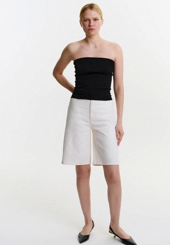 Шорты джинсовые Daisyknit