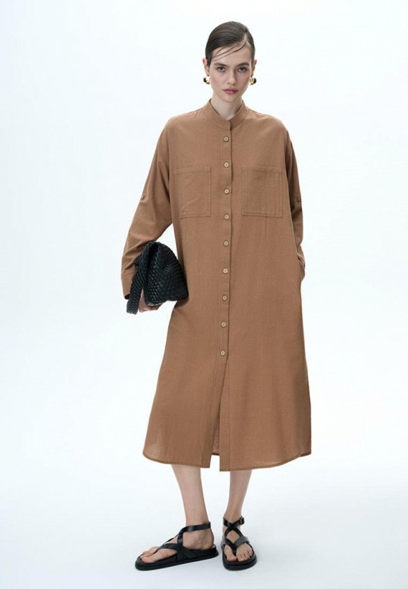 Платье Brusnika