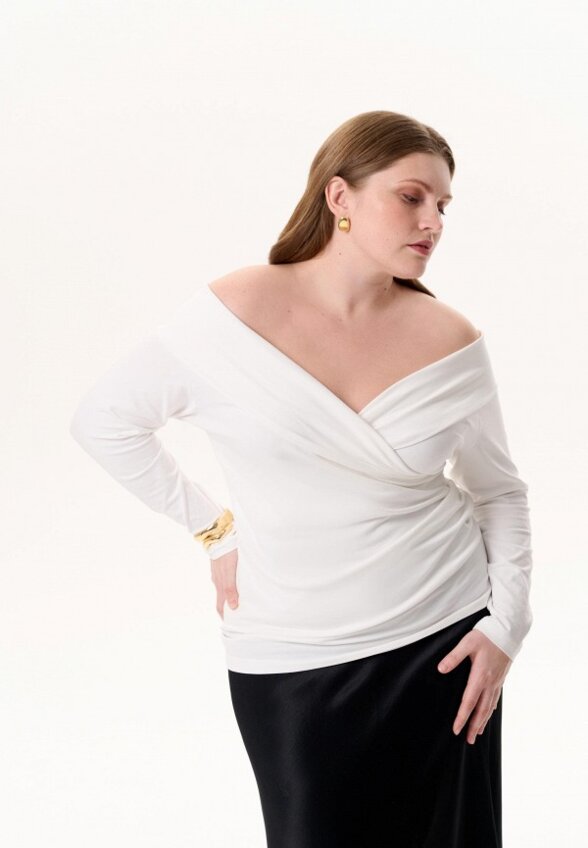 Лонгслив Manelia