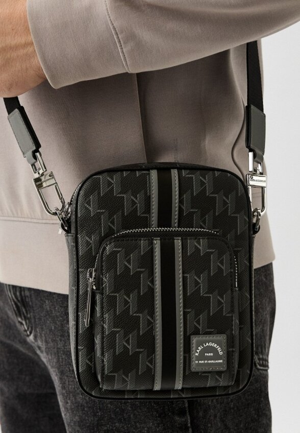 Сумка Karl Lagerfeld