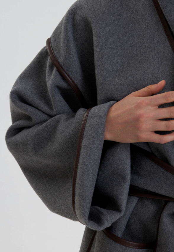 Пальто Lumiere Magique