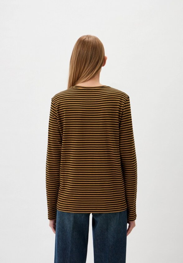 Лонгслив Closed