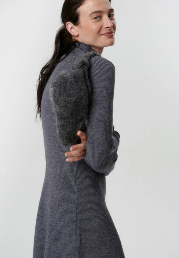 Платье Daisyknit