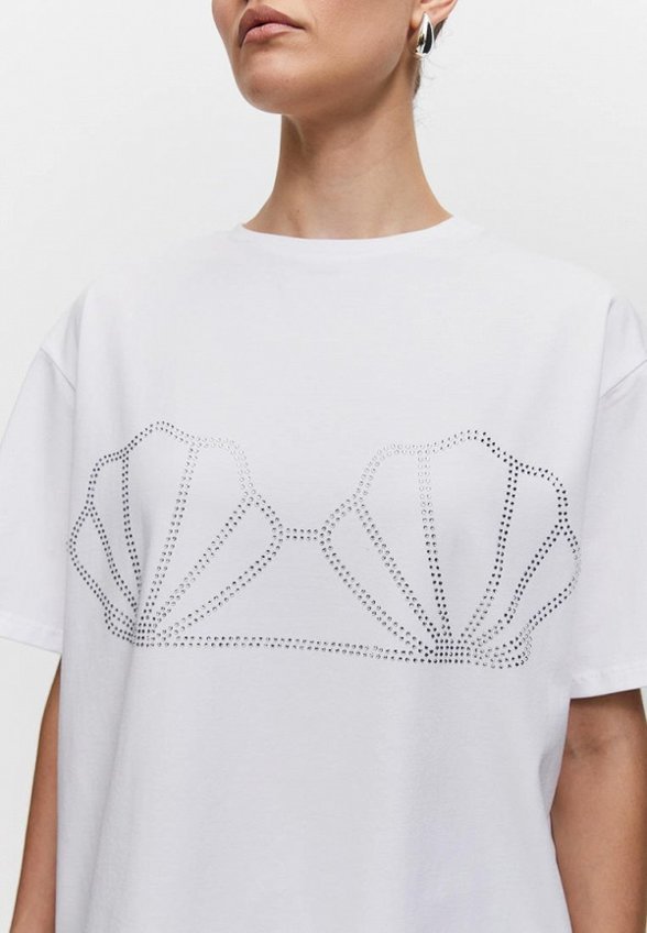 Футболка 4forms