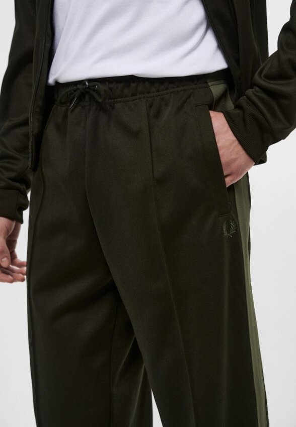 Брюки спортивные Fred Perry