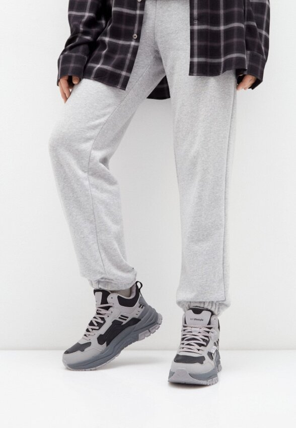 Кроссовки 361