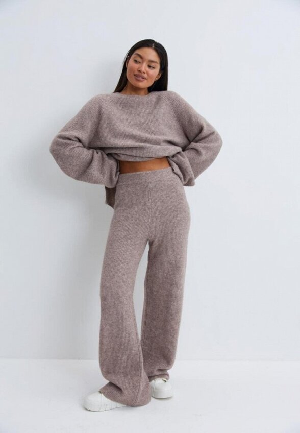 Костюм Miederes