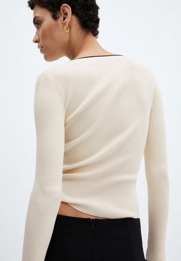 Джемпер Mango