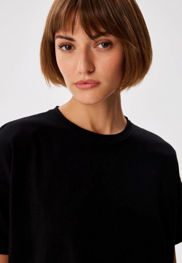 Футболка Gabriel and Ester London