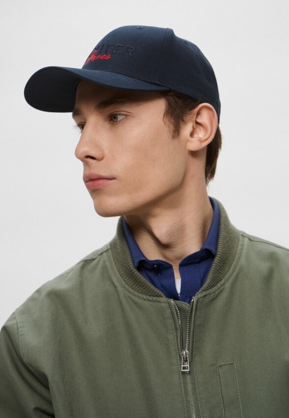 Бейсболка Hechter