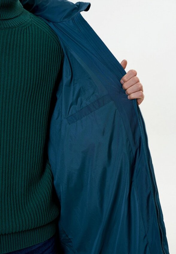 Куртка утепленная VOSQ