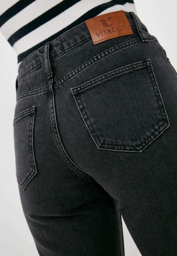Джинсы Vitacci