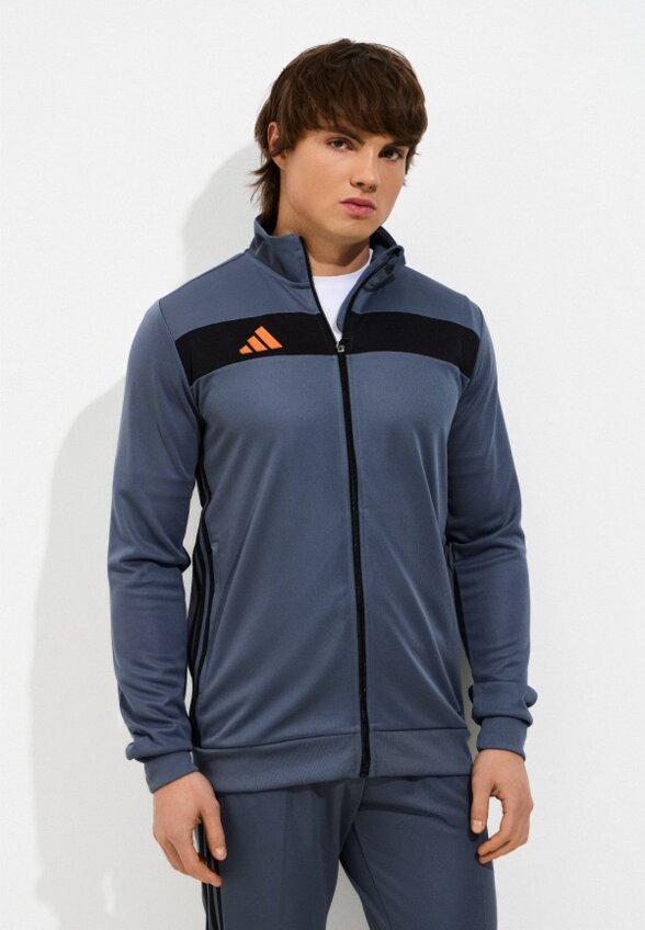 Костюм спортивный adidas