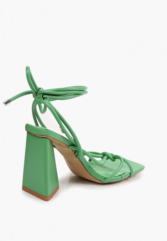 Босоножки Sbalo