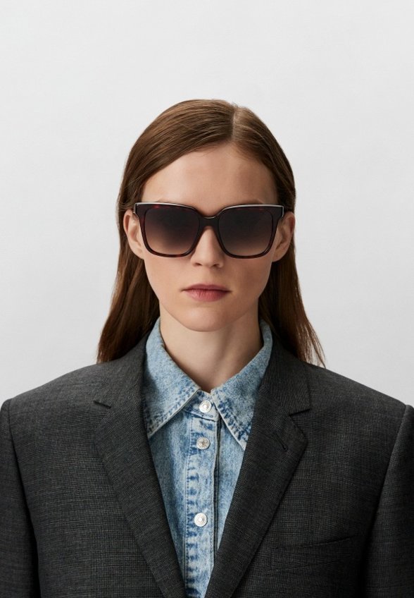 Очки солнцезащитные Calvin Klein