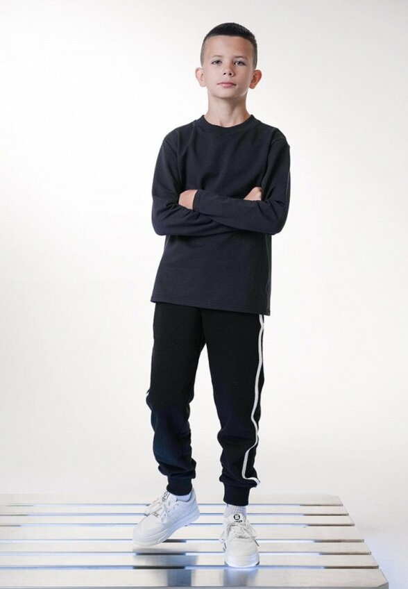 Лонгслив Sui Generis