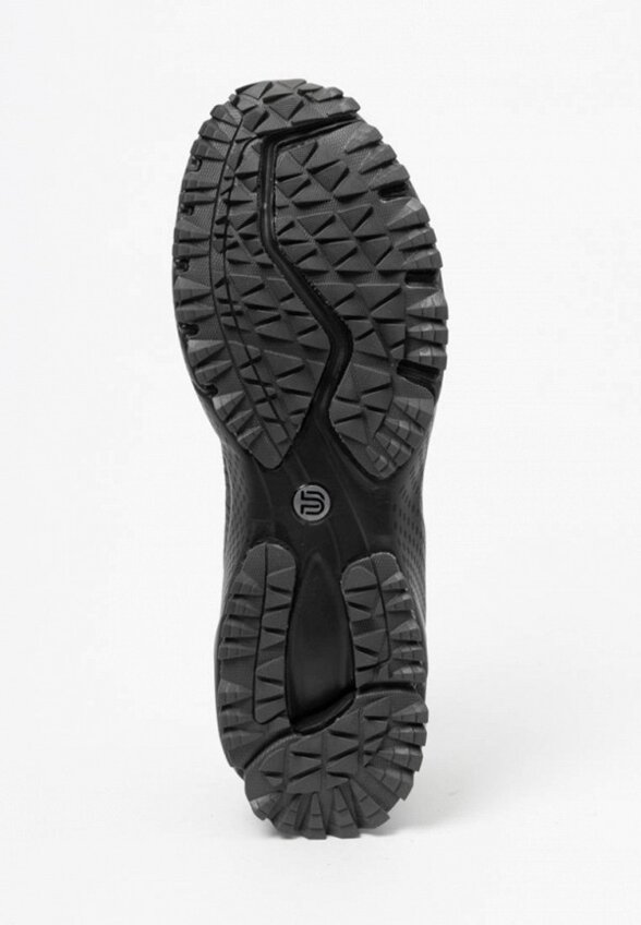 Кроссовки Baasploa