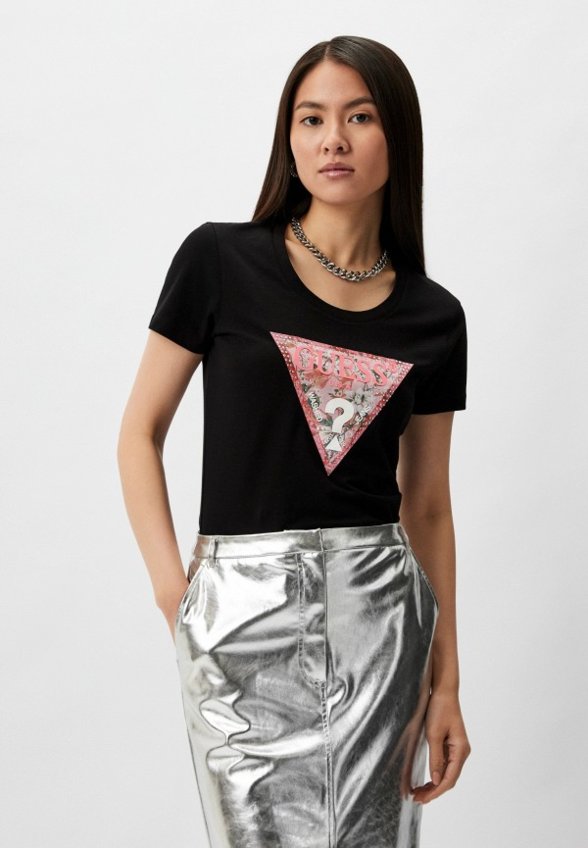 Футболка Guess