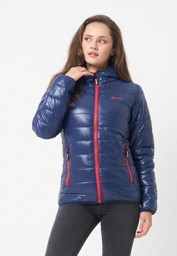 Пуховик Bench