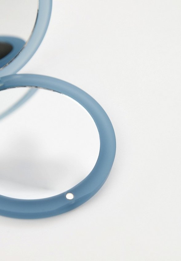 Зеркало компактное Lador