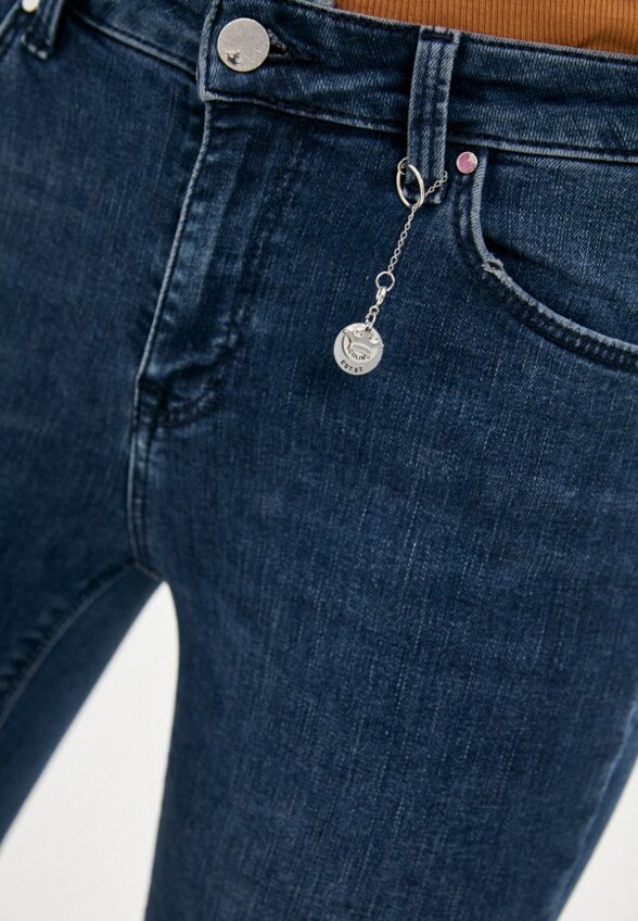 Джинсы Colin's