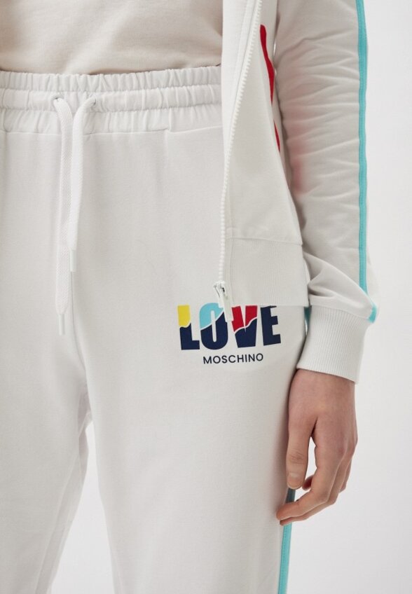 Костюм спортивный Love Moschino