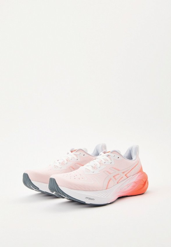 Кроссовки ASICS