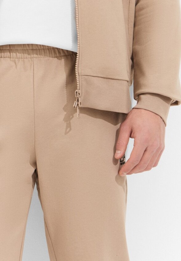 Костюм спортивный EA7