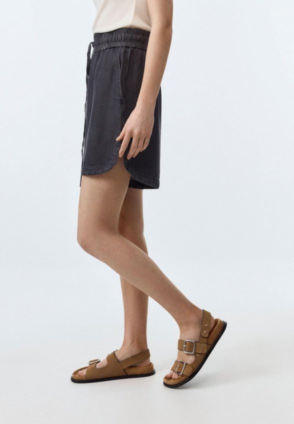 Шорты джинсовые Sela