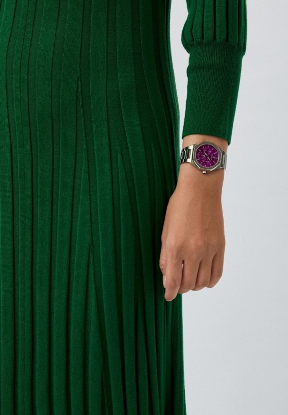 Часы George Kini